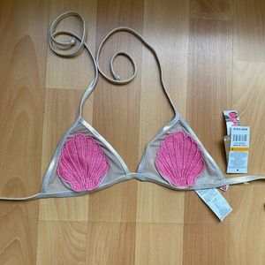 The bikini lab seashell top.